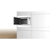 Микроволновая печь Bosch Serie 2 BFL523MW3 - Превью изображения №5 — Интернет-магазин samo.by